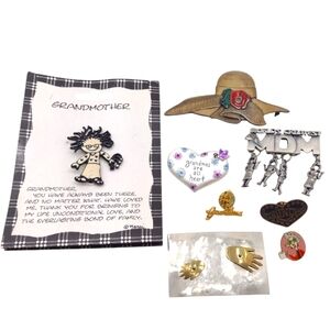 8 Piece Grandma\Mom Theme Brooch Pins Lot